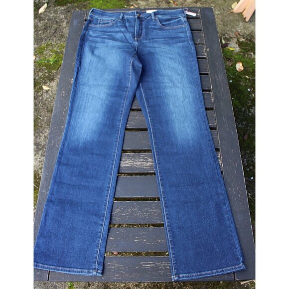 New w/Tags - sz 12 - NYDJ Marilyn Straight Jeans in Sea Breeze (Medium) Wash - Picture 3 of 10